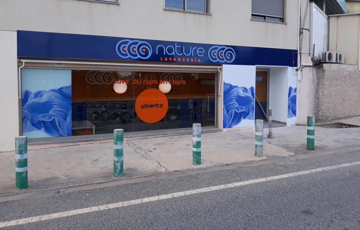 lavanderia-nature-de-area-de-servicio-castell Fachada de lavandería Nature Fachada en Área de Servicio Castell en Castell de Ferro (Granada)